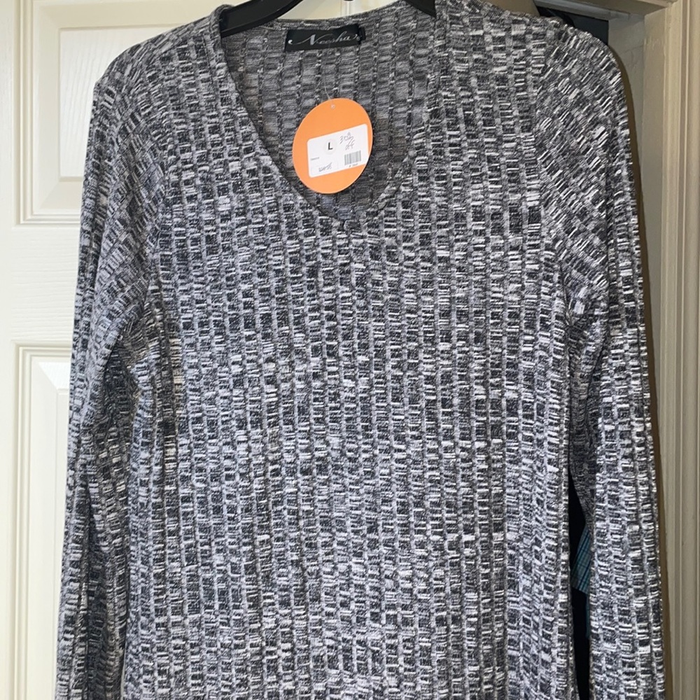 V neck  tunic length shirt